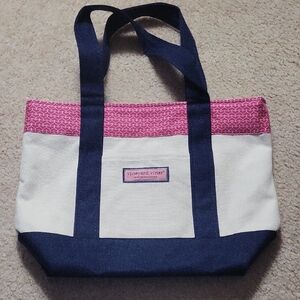 NEW - Vineyard Vines Tote Bag